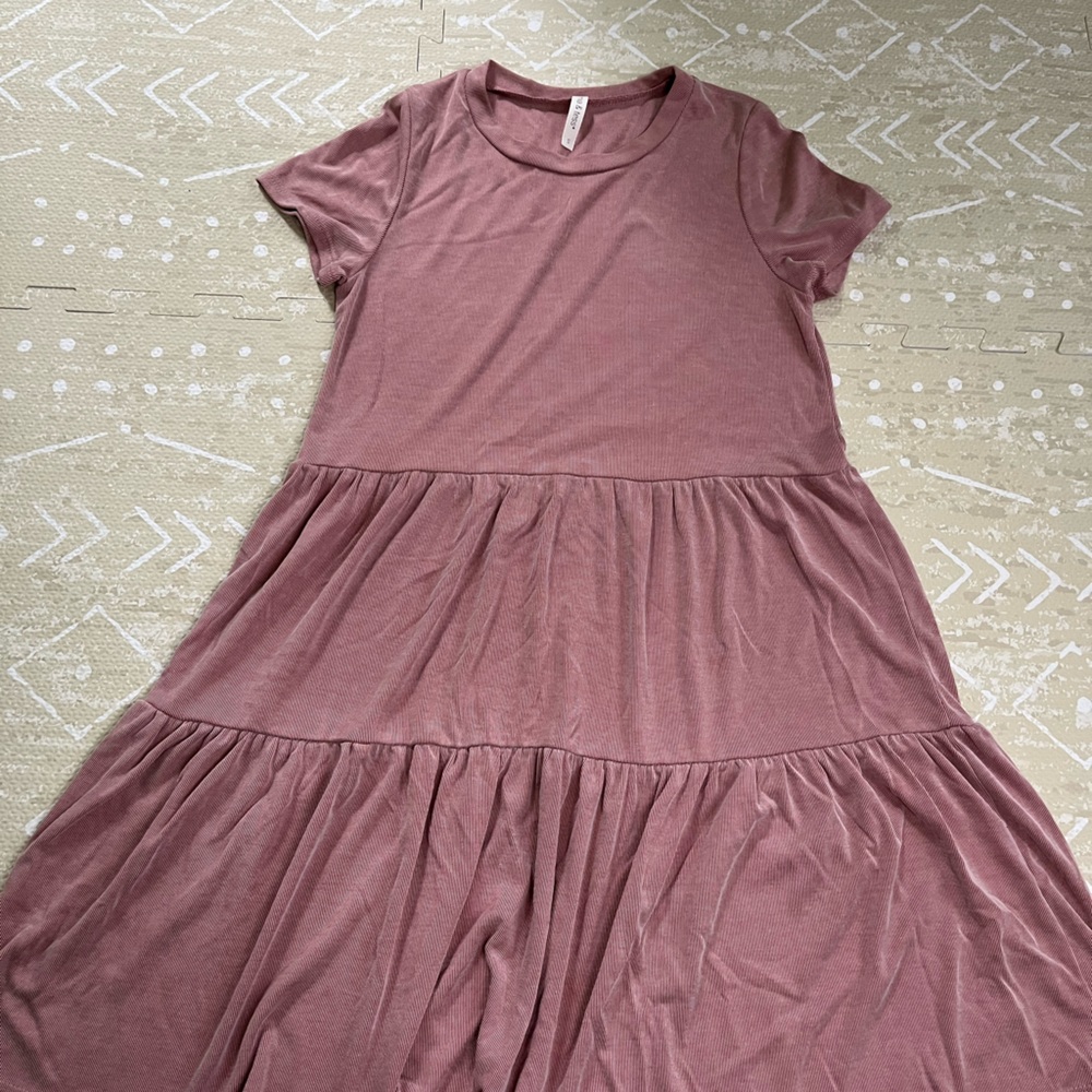 Women’s flowy summer dress